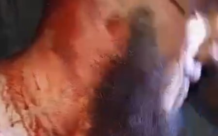 #عاجل #السويداء  فيديو جديد للتعذيب الذي يتعرض له المختطفين في سجون الهجري في قنوات    الفيديو يظهر تعذيب أحد عناصر وزارة الدفاع   الفيديو قام بإرساله أحد عناصر مليشيا الهجري الى أحد أبناء درعا اليوم ليغيظه